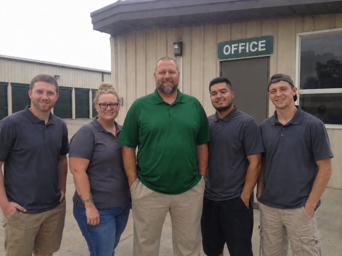 Pest control professionals in Cathedral City, CA